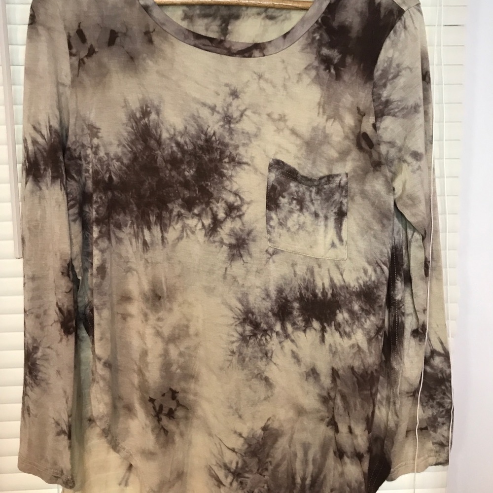 Earthbound Longsleeve